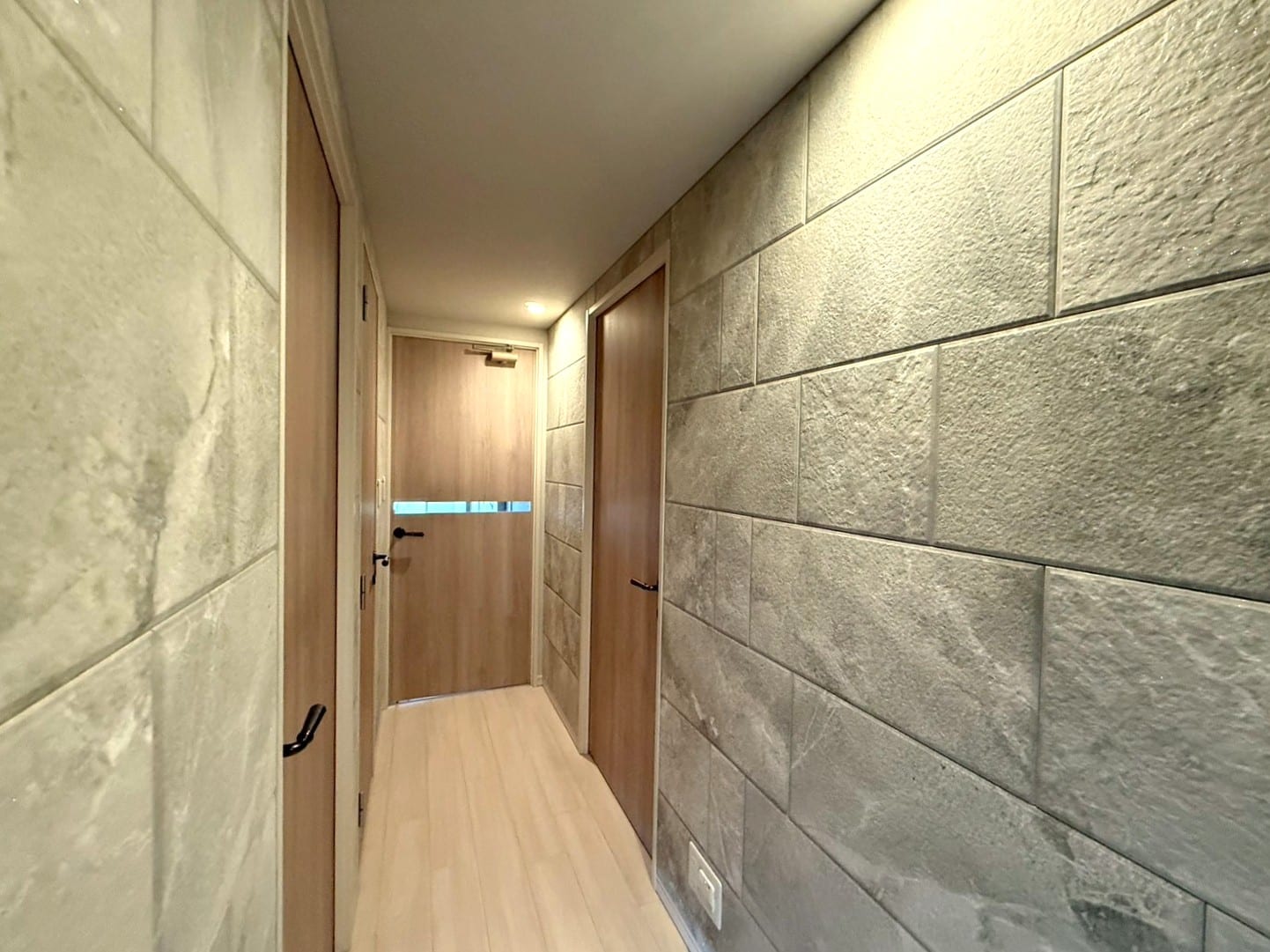 大阪市浪速区湊町2丁目