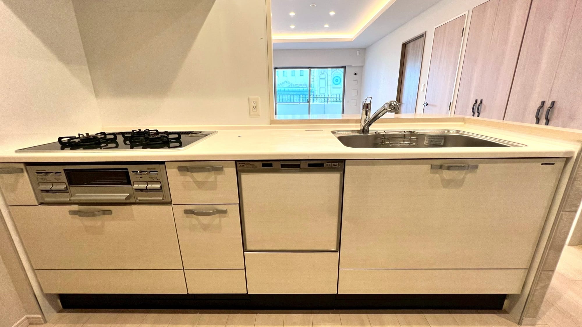 大阪市浪速区湊町2丁目