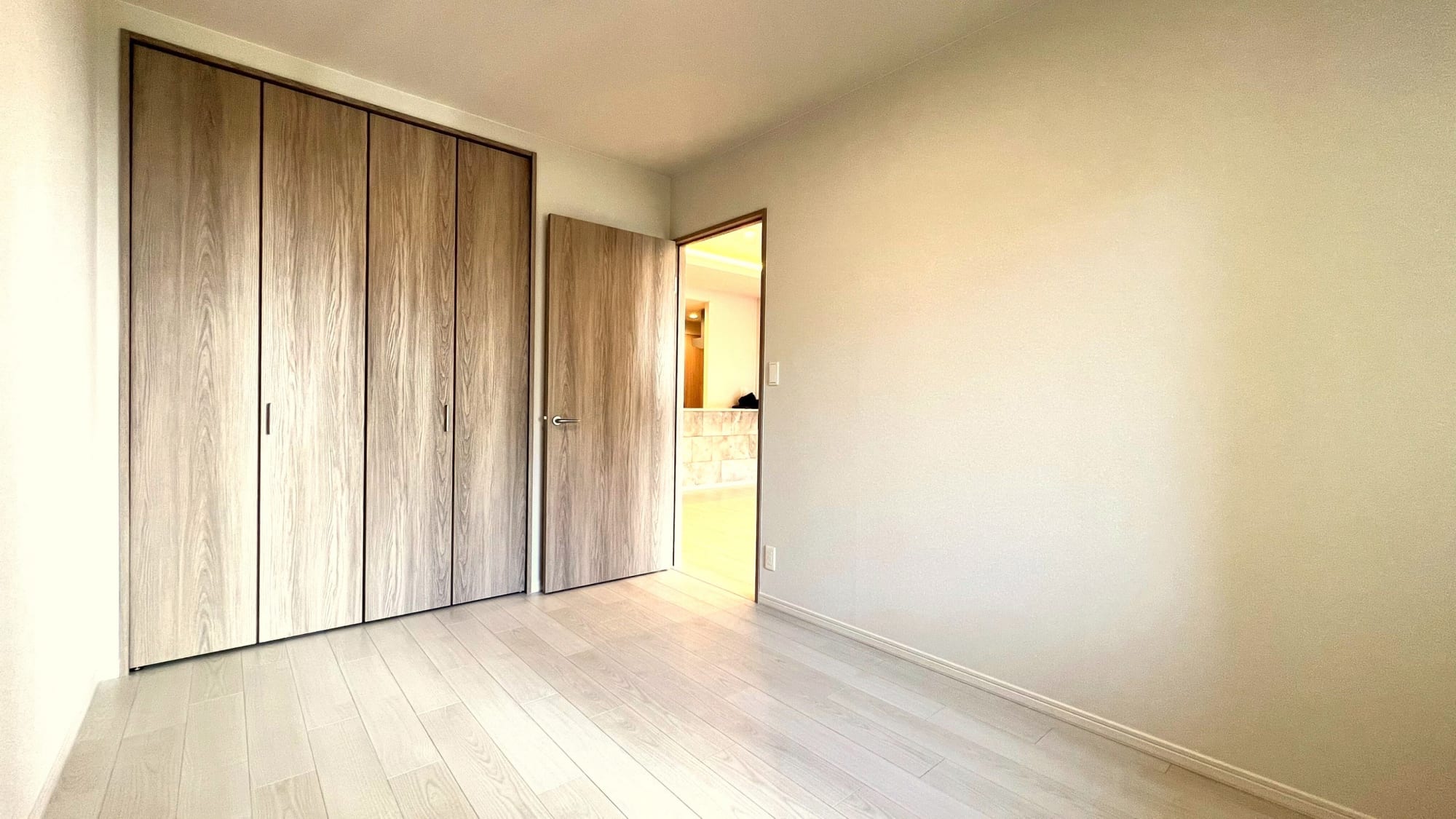 大阪市浪速区湊町2丁目