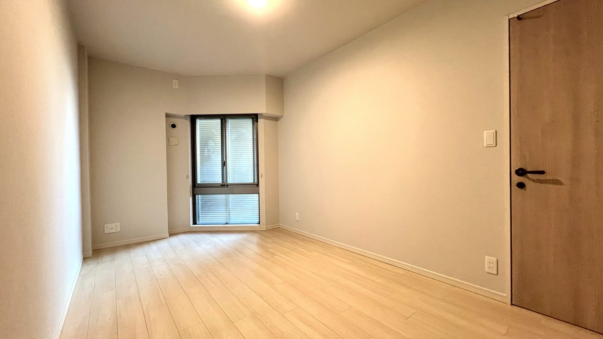 大阪市浪速区湊町2丁目