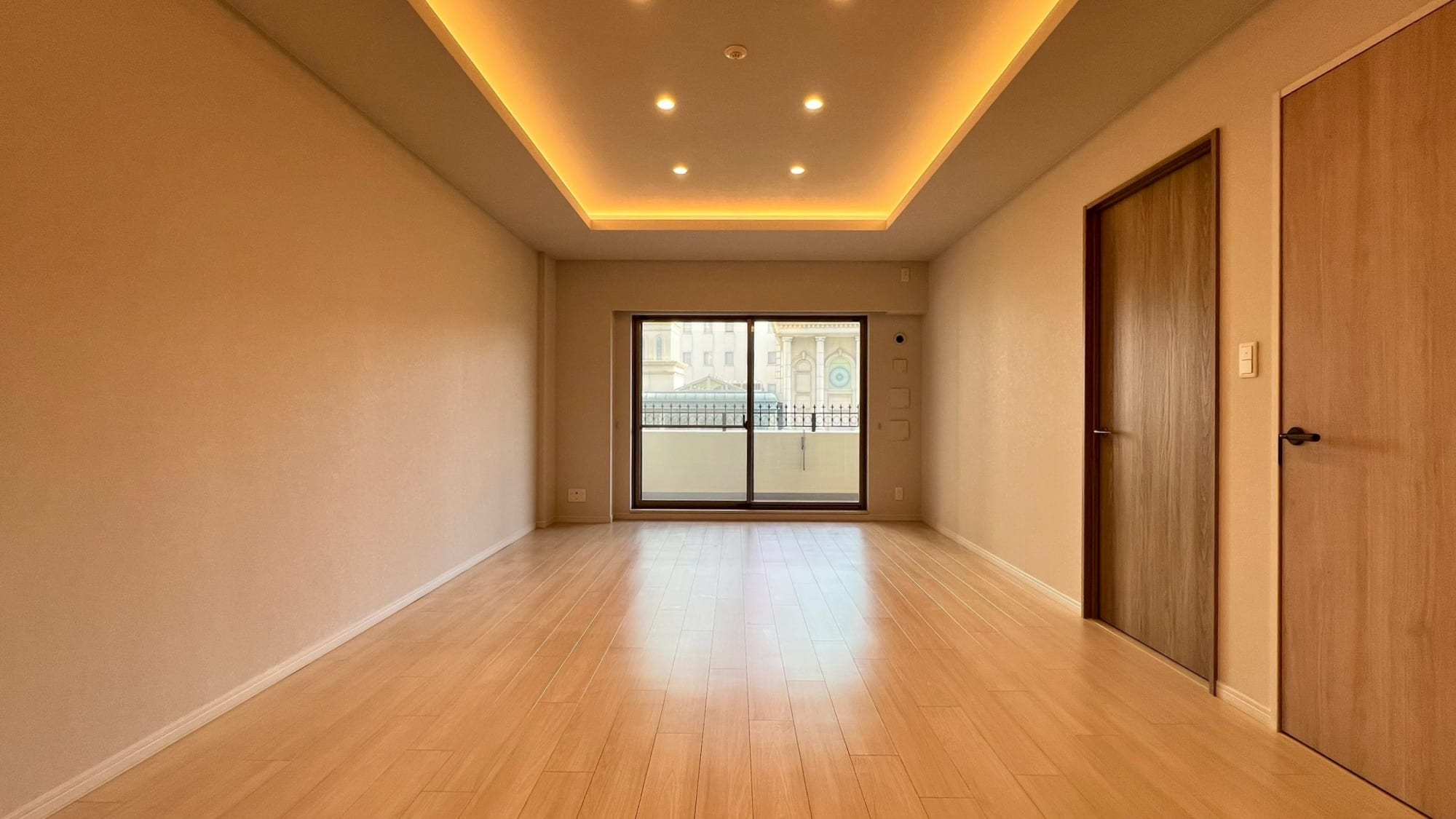 大阪市浪速区湊町2丁目